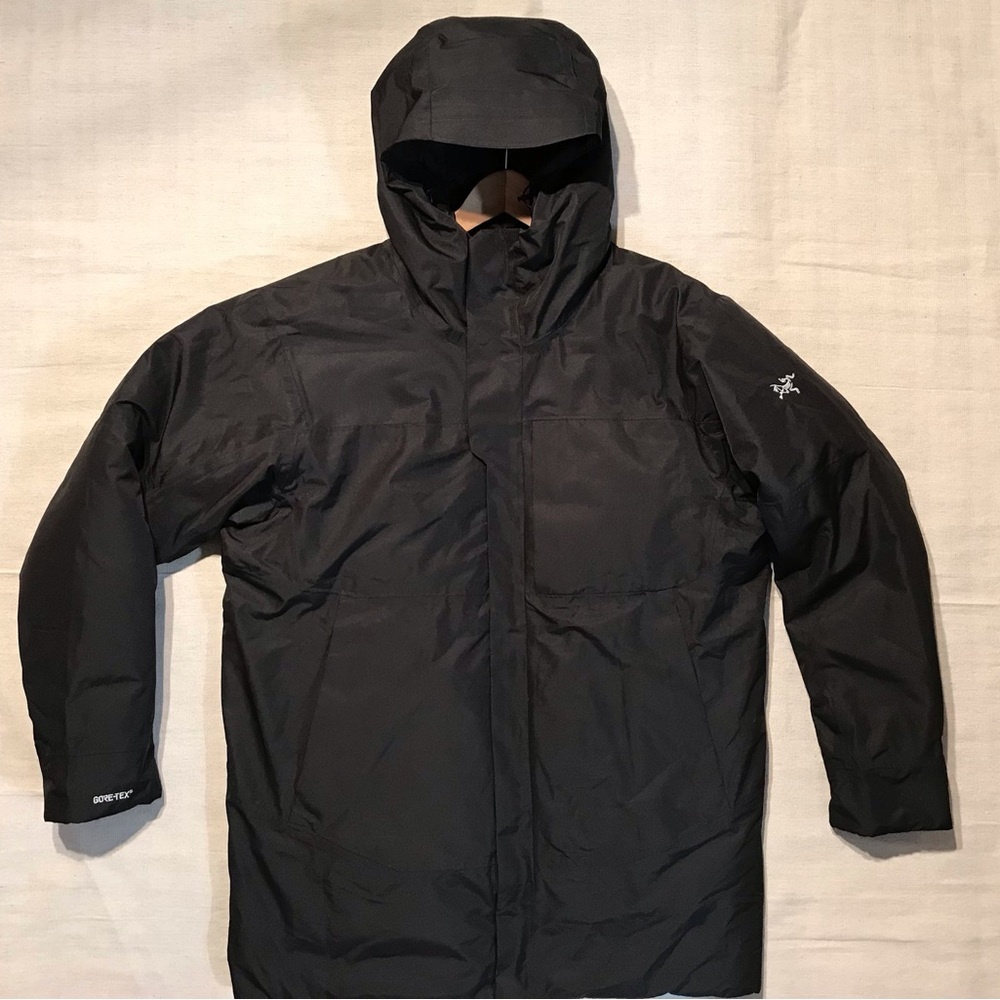 Arc’teryx Therme Parka (L)